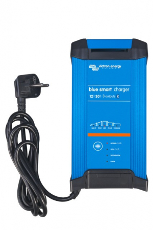 Victron Blue Smart IP22 batterilader med tre utganger 30A, 12V i gruppen Billyd / Tilbehør / Batteriladere hos BRL Electronics (421VBSIP2212303)