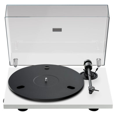 Pro-Ject E1.2 BT med Pick It MM E-pickup, matt hvit